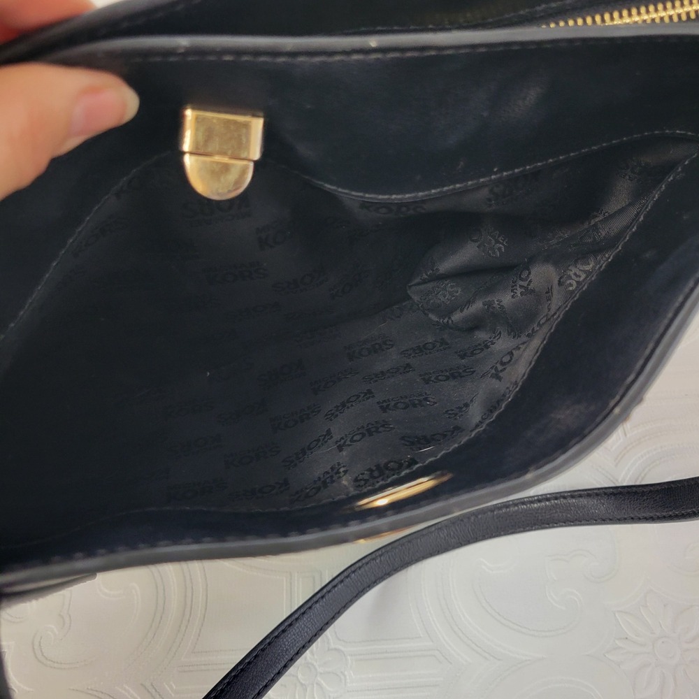Michael Kors Black Leather Tote Bag Gold Lock Closure Shoulder Bag Rivington - Picture 16 of 16